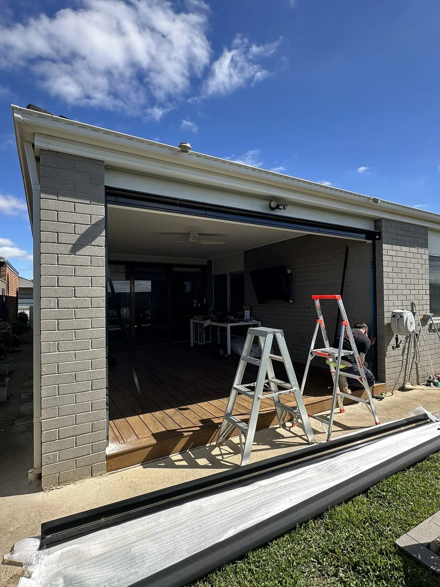 Motorised Outdoor Blinds for Pergola Area detail 4