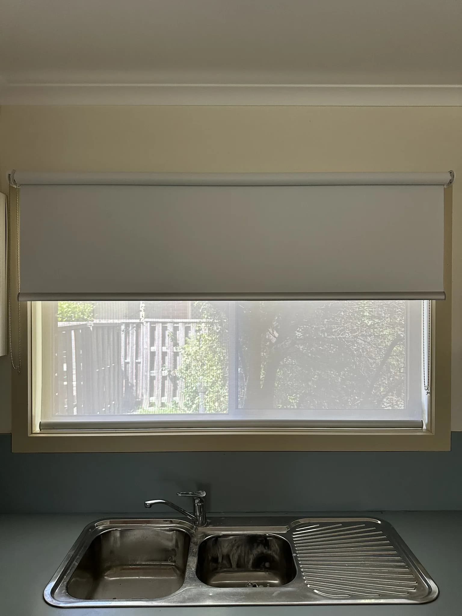 Renovation Double Roller Blinds & Front Door Frosting, photo 8 of 11